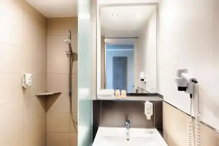 B&B Nürnberg-Plärrer - 8