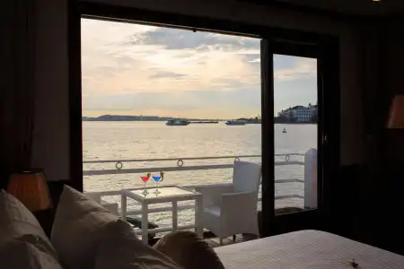 Halong Sapphire Cruises - 5