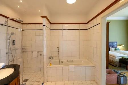 Louisa's Place - 187