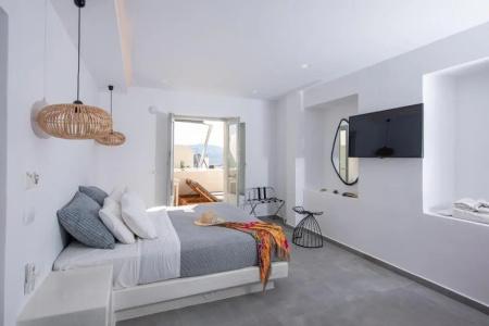 Caldera Cliff Illusion Suites - 77