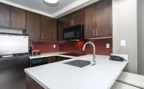 Sandman & Suites Calgary South - 22