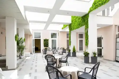 Leonardo Boutique Rome Monti - 19
