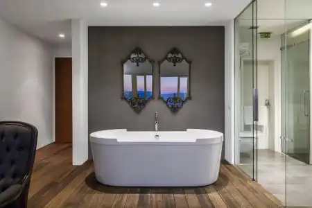 Ansen Suites - 108