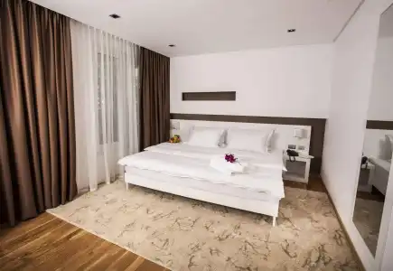 Prestige Tirana - 5