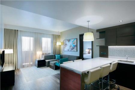 Hyatt Place Wasl District - 11