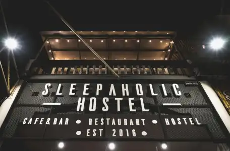 Sleepaholic Hostel - 8