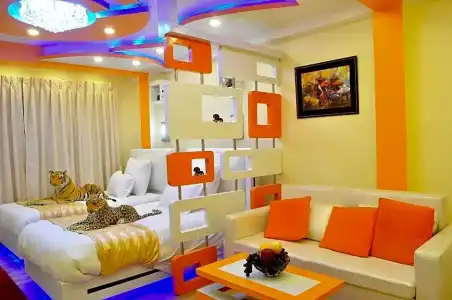 Royal Penguin Boutique & Spa - 70
