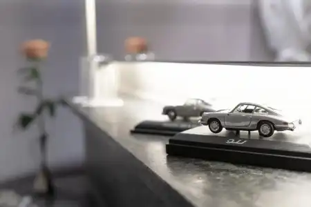 Adler Asperg - 111