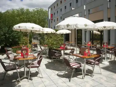 ibis Bourges - 27