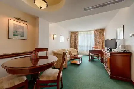 Ramada by Wyndham Bucharest Parc - 47