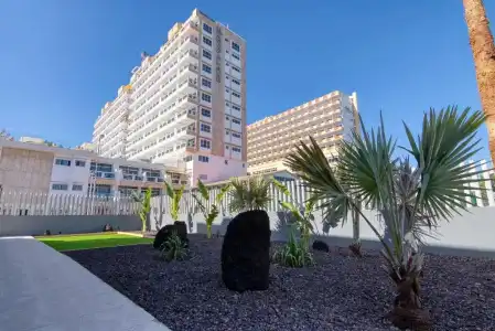 Relaxia Beverly Suites - 20
