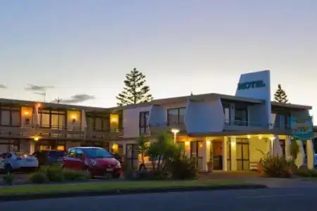 Whispering Sands Motel - 40