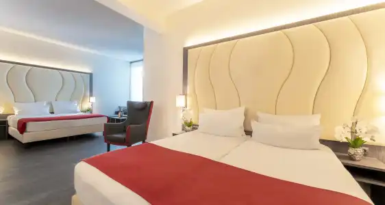 PLAZA Premium Almere - 51