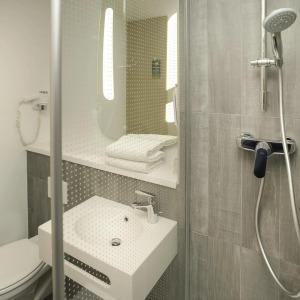 Ibis Lyon Gerland Rue Mérieux - 26