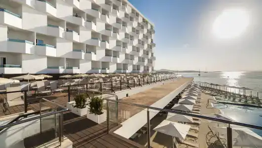 Globales Santa Lucia Adults Only +18 - 39