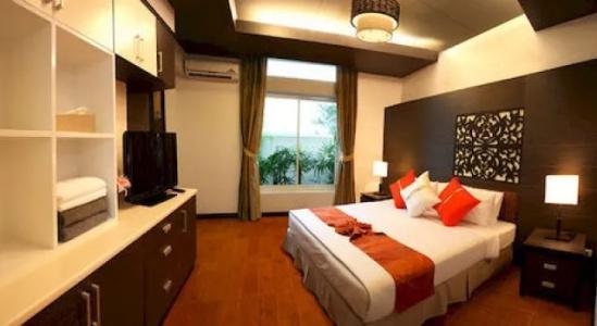 Tachawan Resort & Restaurant - 4