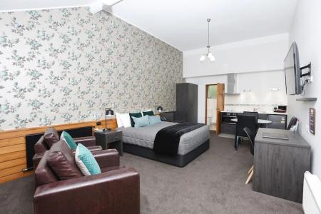 Balmoral Lodge Motel - 38