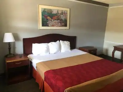 Americas Best Value Inn - 28