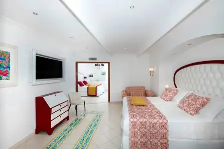 Eden Roc - 81