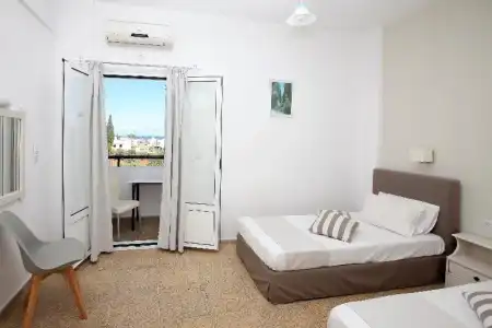 Iraklis Studios & Apartments - 117