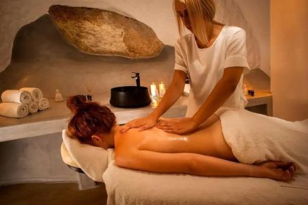 Skyfall Suites - Adults Only - 24