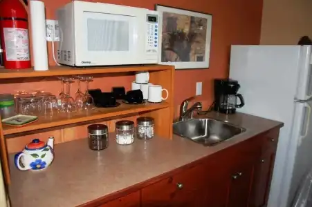 A Vacation Paradise at Quail Ridge B&B - 19