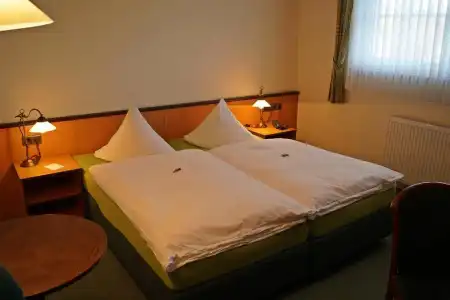 Wirtshaus & Pension Zum Hammer - 2