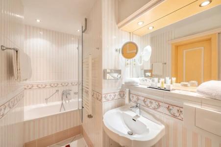 Rugard Thermal Strandhotel - 61