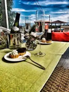 Karven 4 Seasons Resort - 8