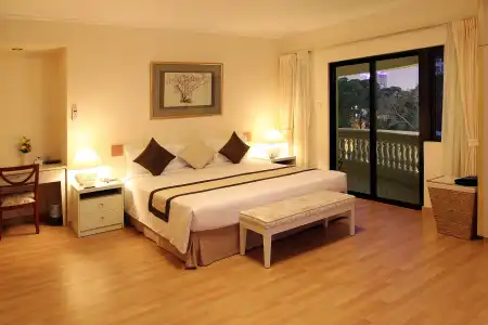 Norfolk Mansion Luxury Serviced Apartment - 2