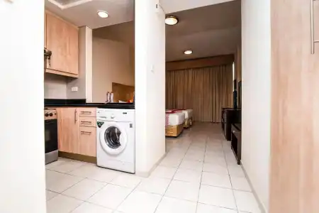 Parkside Suites Apartment - 27