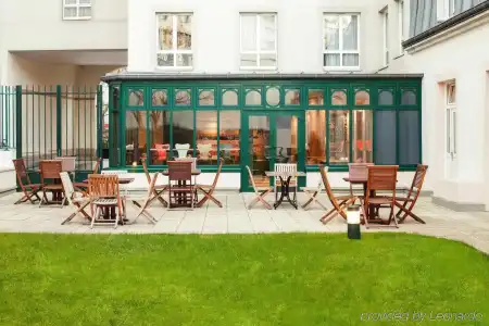 ibis Paris Gare de Lyon Ledru Rollin 12ème - 9