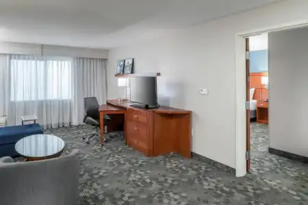 Courtyard by Marriott Austin Parmer/Tech Ridge - 28