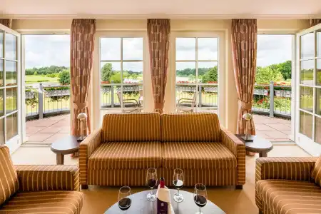 Best Western Premier Castanea Resort - 127