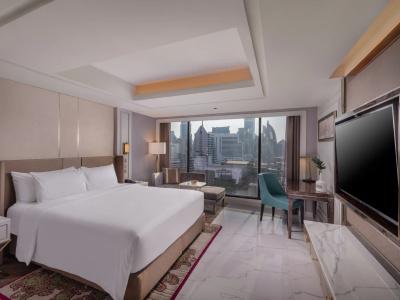Aira Bangkok Sukhumvit 11 by Kingstons - 3