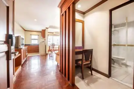 Royal Ivory Sukhumvit Nana - 83