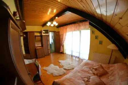 Prutets Guest House - 1
