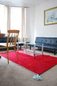 Clift Guest House - 9