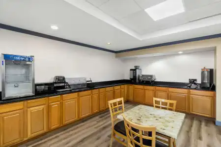 Sonesta Essential NW Houston - 22