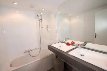 ibis Styles Menton Centre - 7