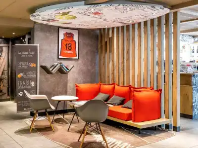 ibis Bourges - 15