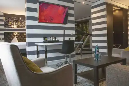 SL'otel im Parforcehaus - 54