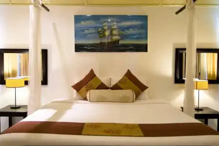 Lawana Escape Beach Resort - 42
