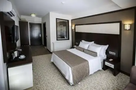 Lavin Otel - 5