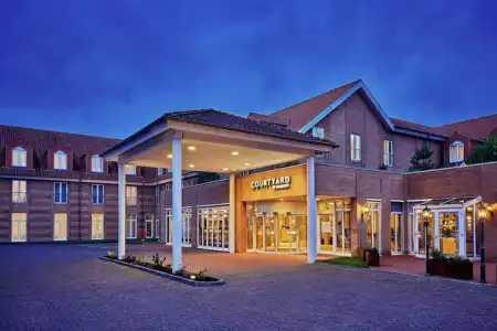 Courtyard by Marriott Schwerin - 32