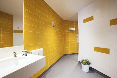 Twentytu Hostel Barcelona - 35