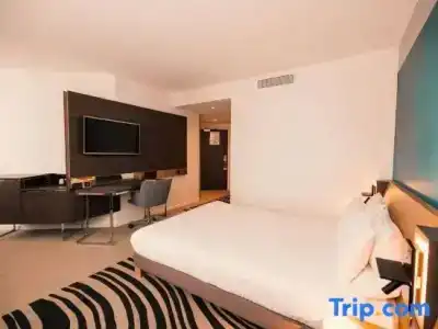 Novotel Le Havre Centre Gare - 51