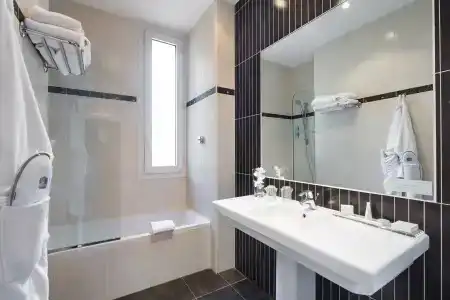Best Western Plus Hôtel Massena - 9