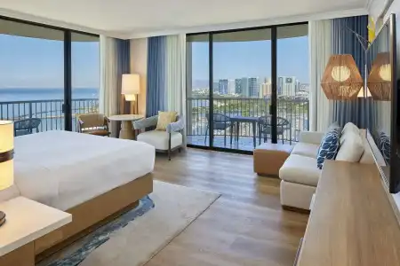 Hilton Hawaiian Village Waikiki Beach Resort - 310