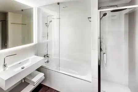 Courtyard by Marriott Prague Airport - 43